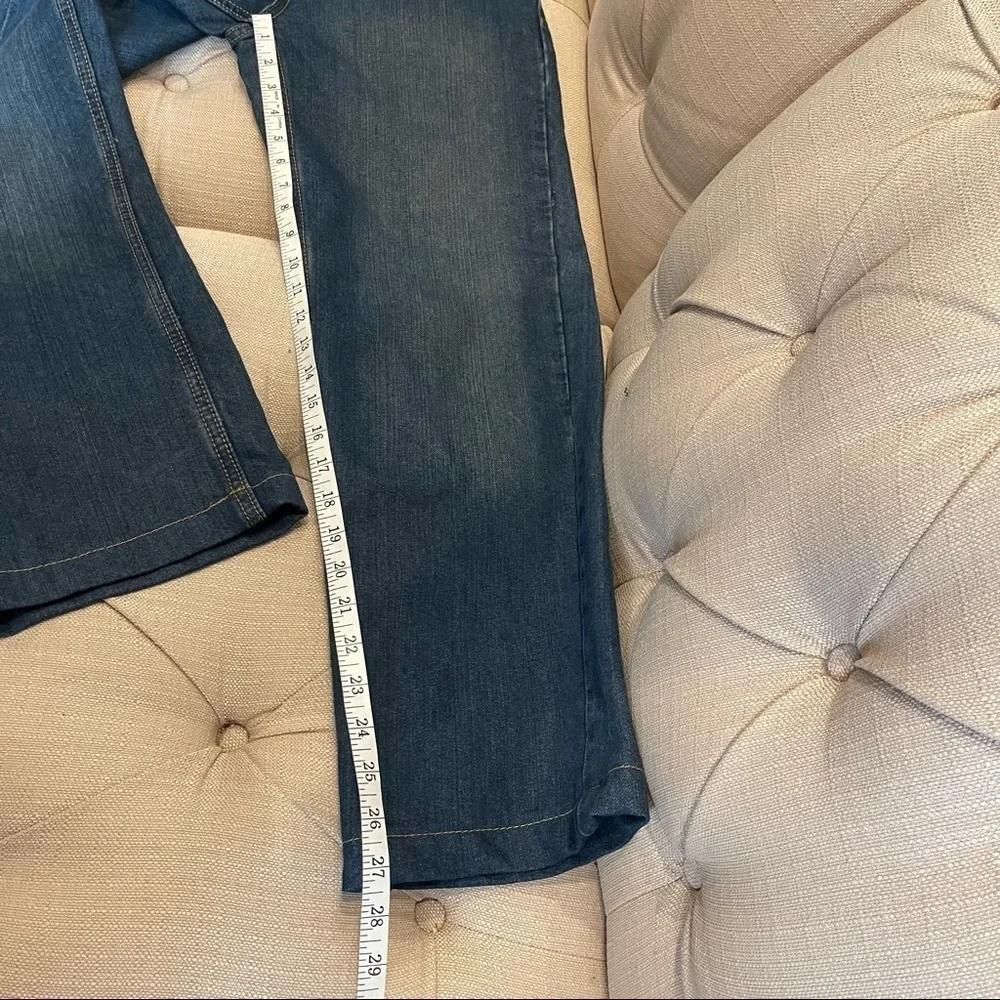 N: Levi’s Kids 550 Relaxed Blue Jean Sz 16 28x28
